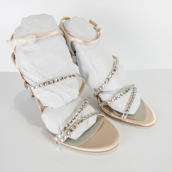 Jewel by Badgley Mischka Marimba Satin Sandal - Picture 5 of 7